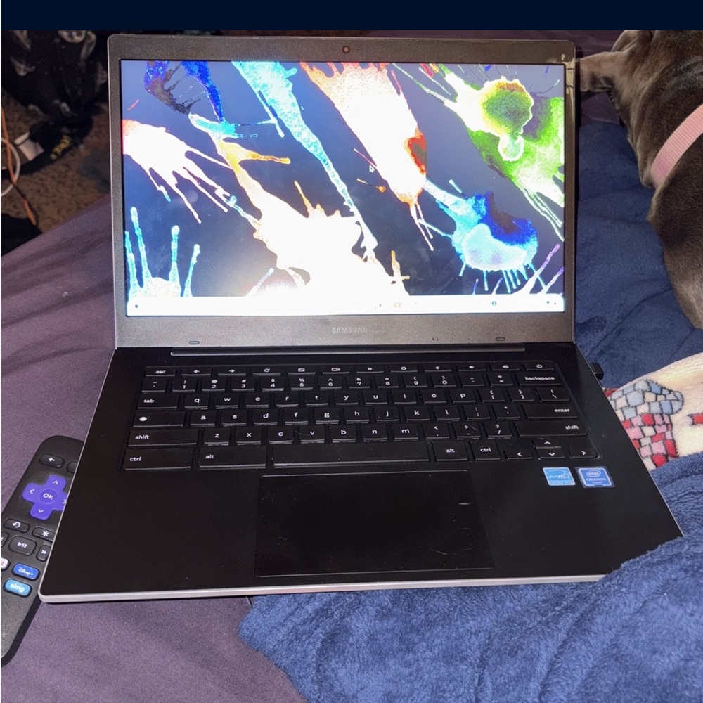 Samsung Black Laptop